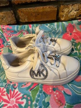 Michael Kors Girls Sneakers.
